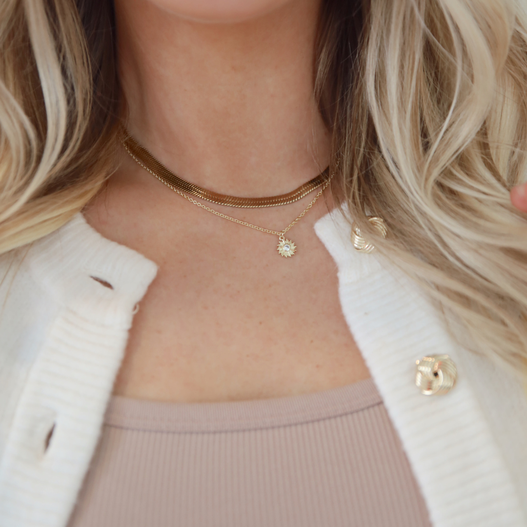 How to Build a Stylish Jewelry Collection on a Budget