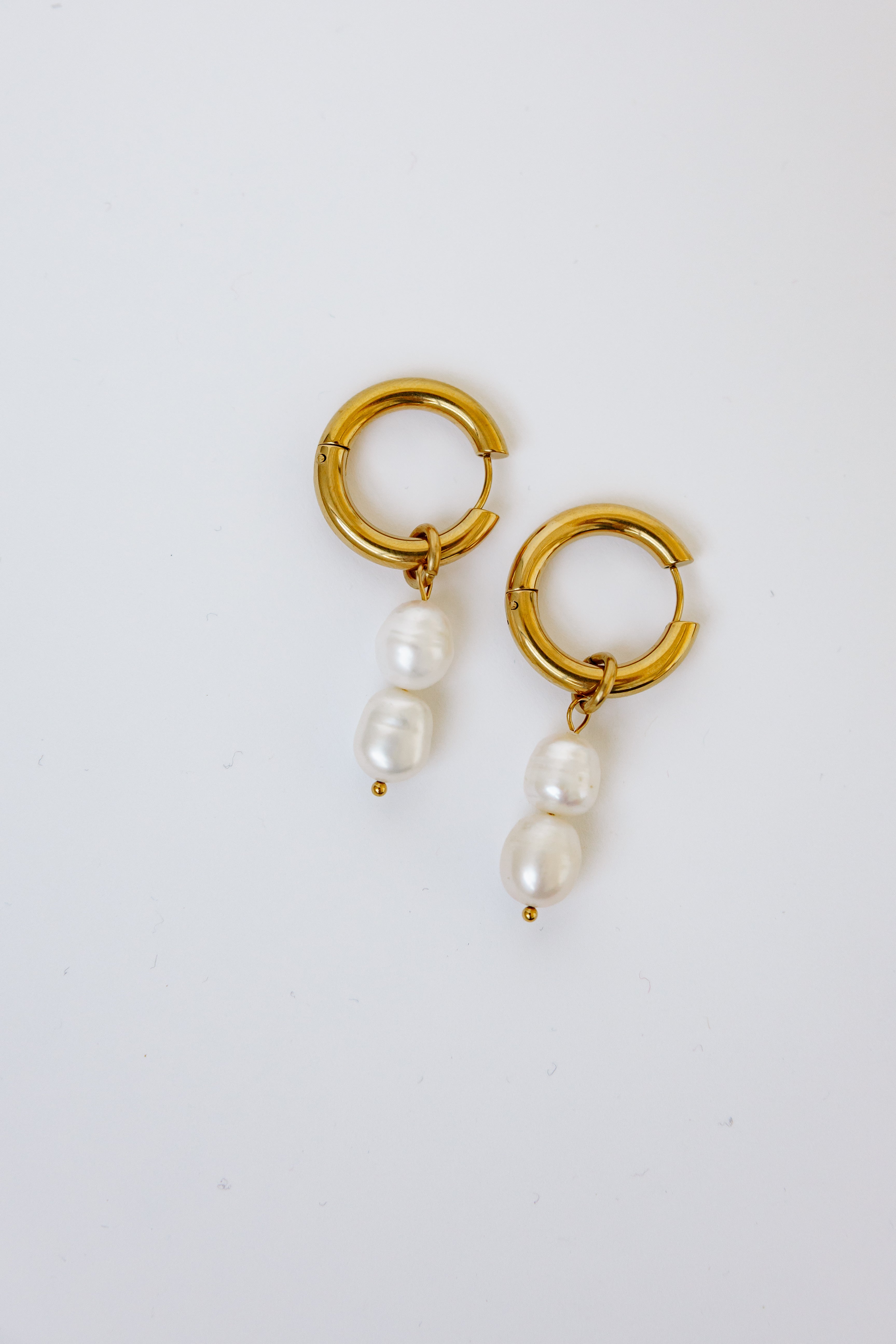 Corpus Christi: Meaning & Catholic Jewelry Guide