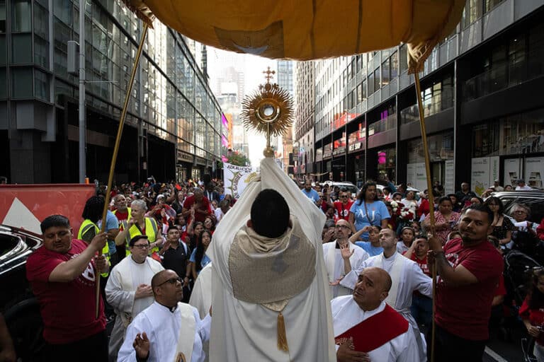 What Is a Eucharistic Procession?